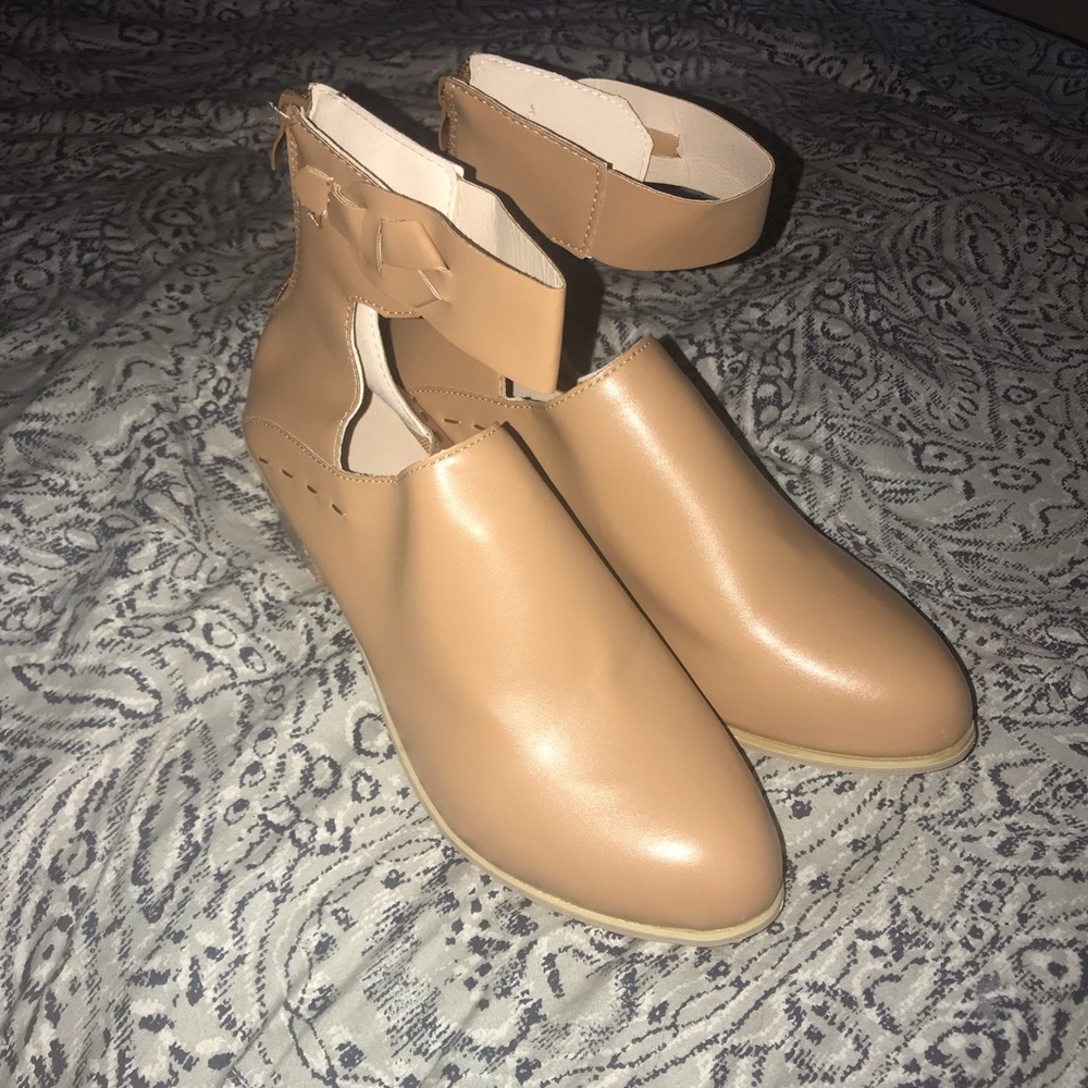 Tan boots